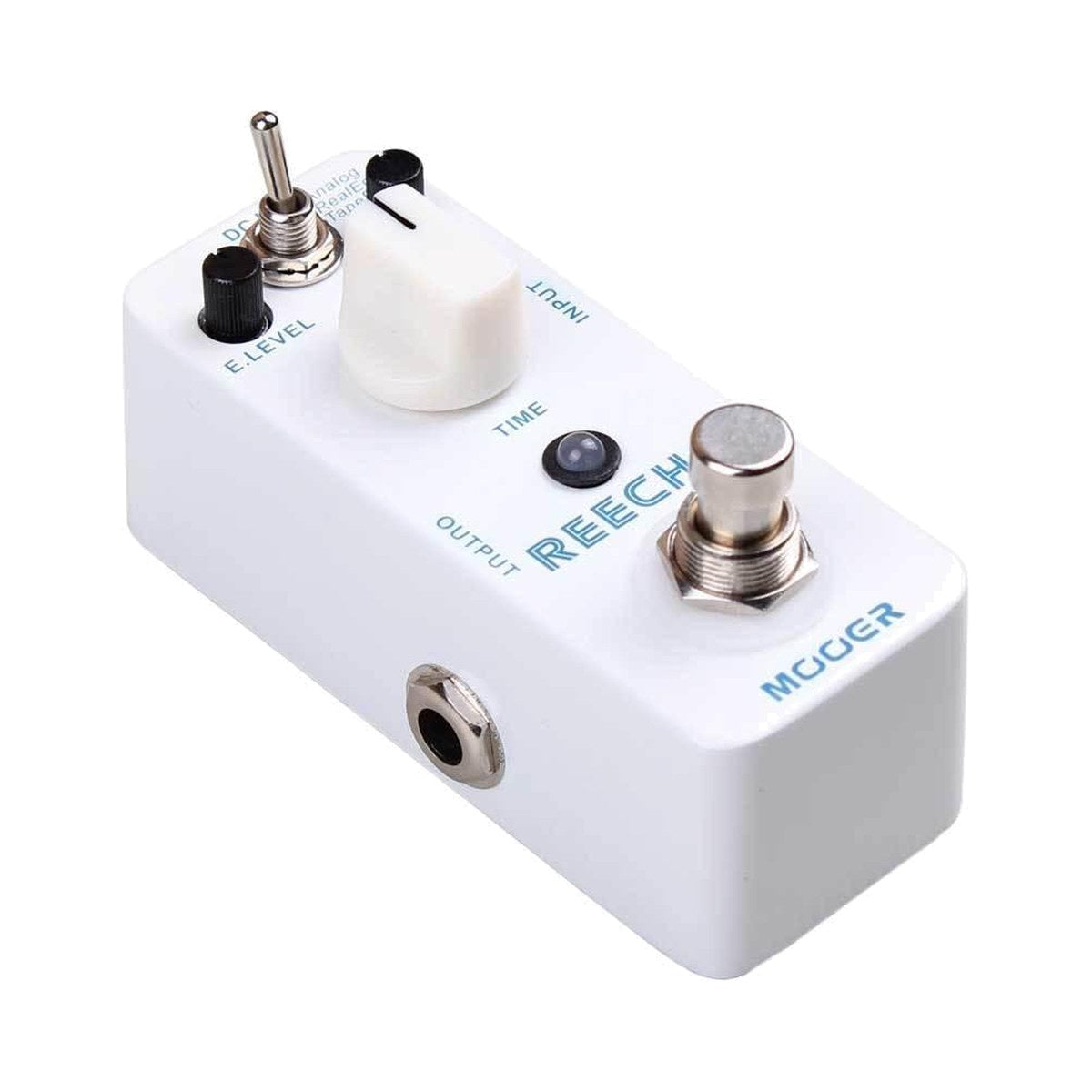 Mooer Reecho nhìn nghiêng phía jack OUTPUT, thấy công tắc chọn chế độ, núm TIME và footswitch