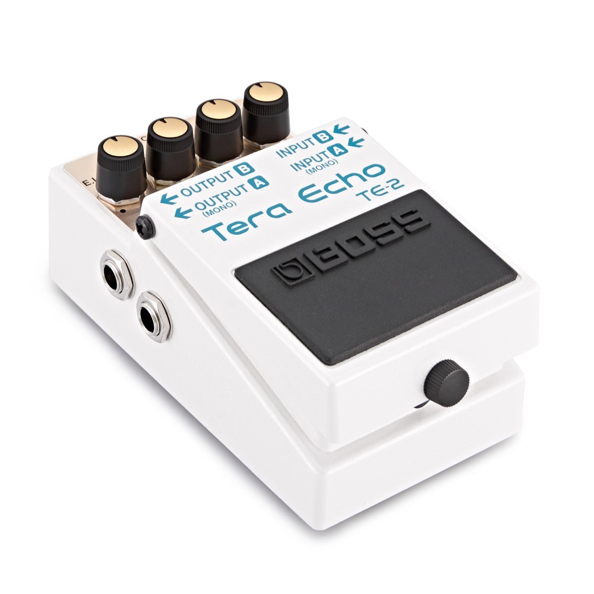 Phơ Delay Reverb BOSS TE-2 Tera Echo – góc nghiêng bên trái, thấy cổng OUTPUT A/B