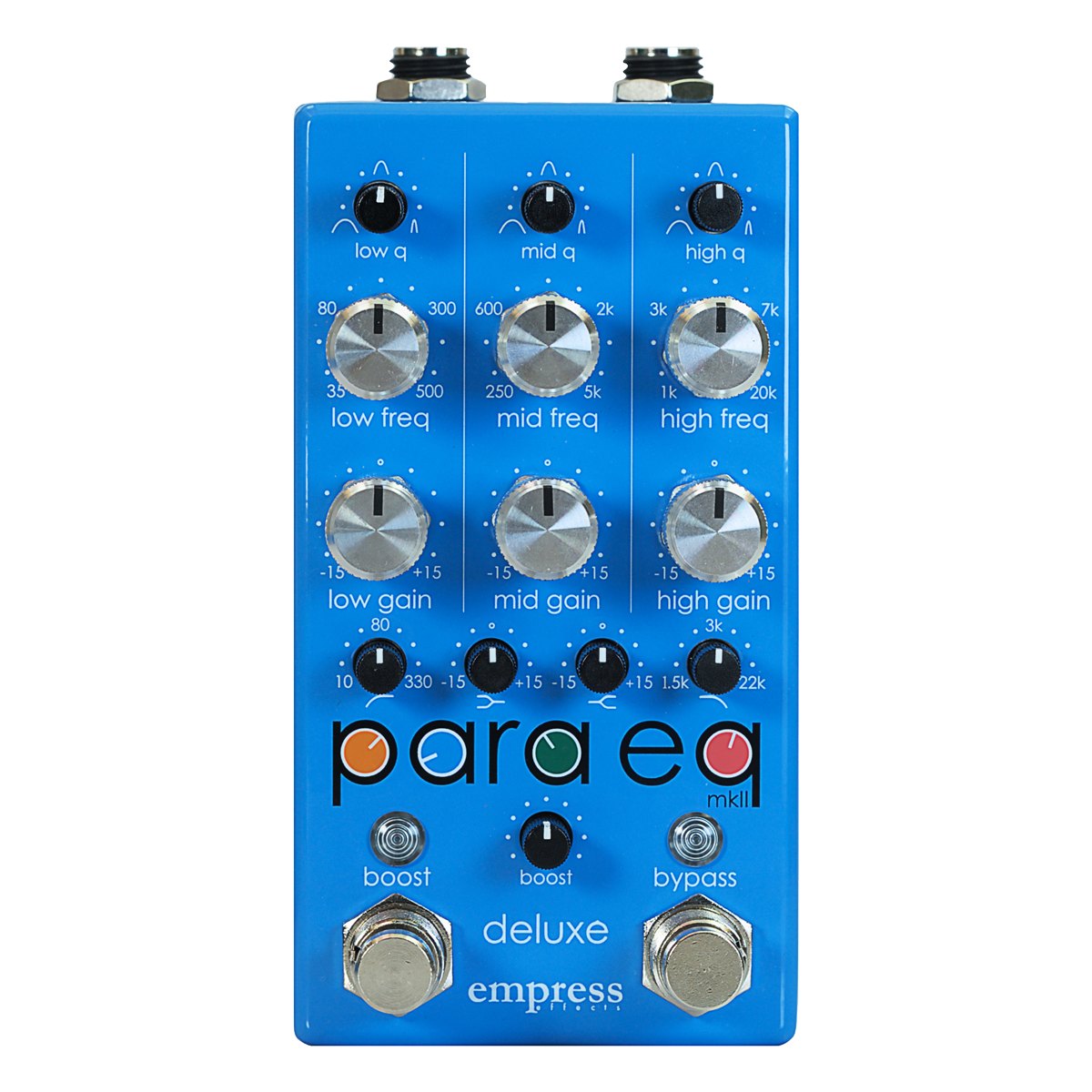 Phơ EQ Empress Effects ParaEq MKII Deluxe – mặt trên với 3 dải EQ, hàng núm Q và chữ deluxe