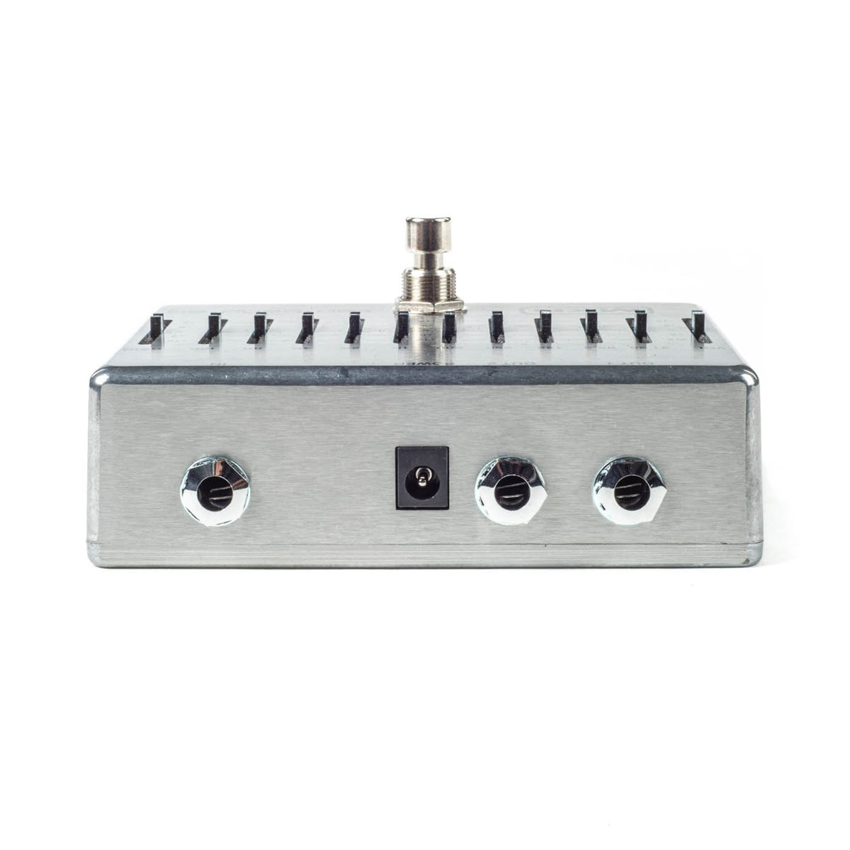 Phơ EQ MXR M108S Ten Band EQ – đầu sau với cổng IN, jack nguồn POWER, OUT 2 và OUT 1