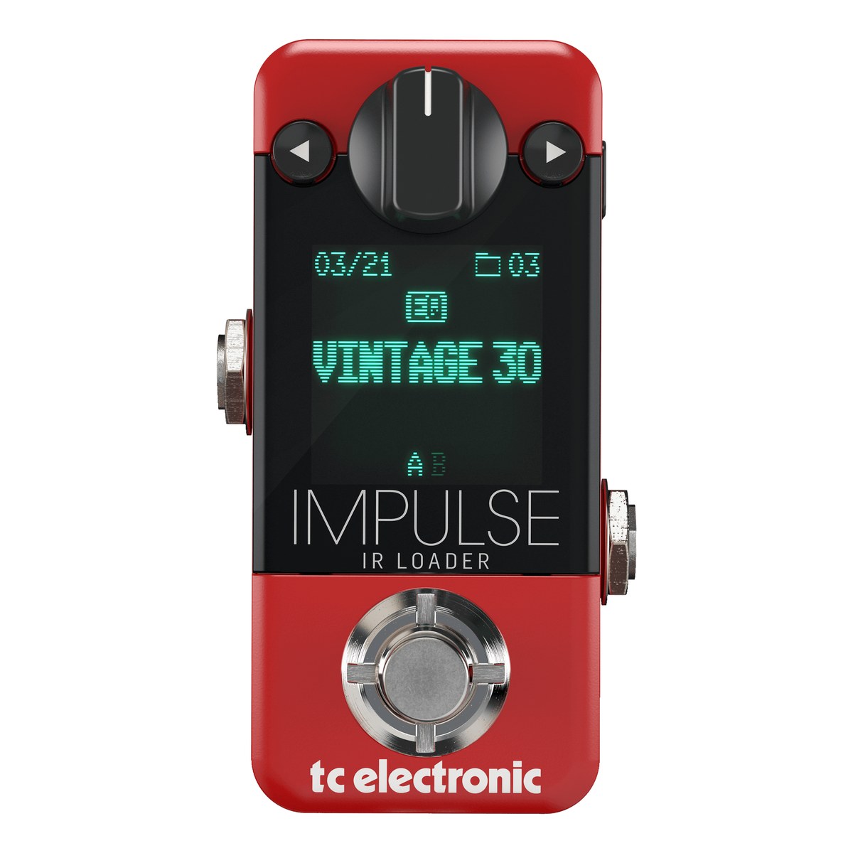 TC Electronic Impulse IR Loader nhìn chính diện mặt trên: màn hình hiển thị IR, núm LEVEL, hai nút điều hướng và footswitch