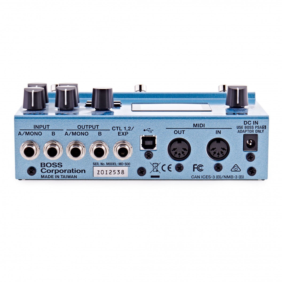 Phơ Modulation BOSS MD-500 – mặt sau: INPUT/OUTPUT stereo, CTL/EXP, USB, MIDI IN/OUT, DC IN
