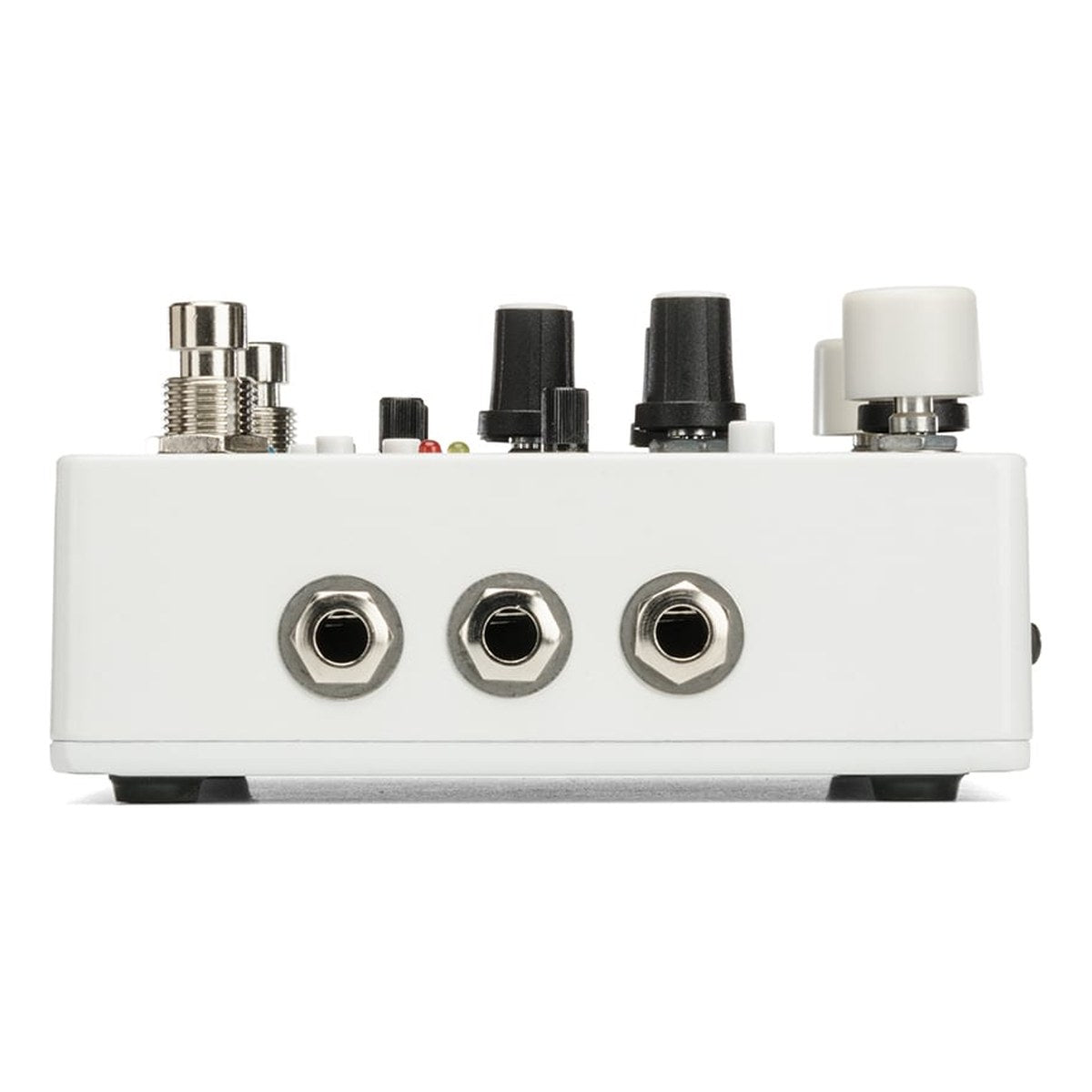 Phơ Modulation Electro-Harmonix Mod Rex Polyrhythmic Modulator – cạnh bên còn lại của Mod Rex với 3 jack