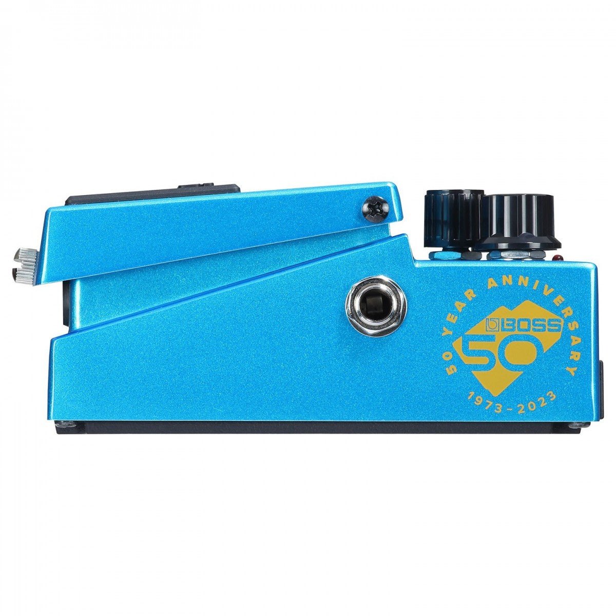 Phơ Overdrive BOSS BD-2-B50A Blues Driver 50th Anniversary – cạnh phải với cổng INPUT và logo BOSS 50 năm 1973–2023