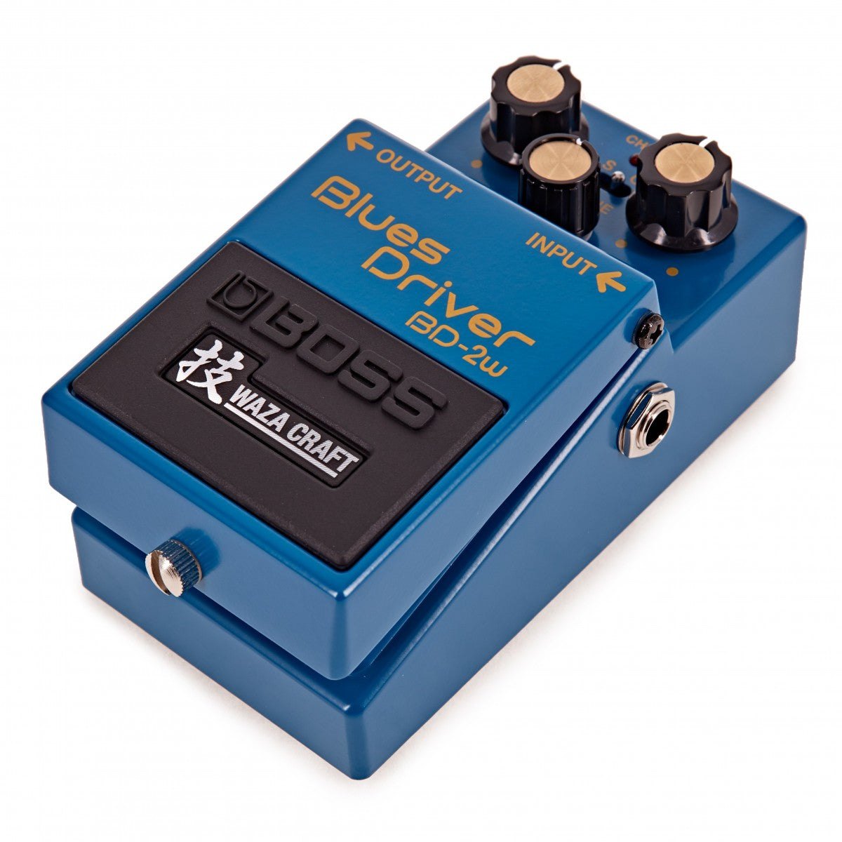 Phơ Overdrive BOSS BD-2W Blues Driver Waza Craft – góc nghiêng 3/4 bên phải, logo Waza Craft trên bàn đạp