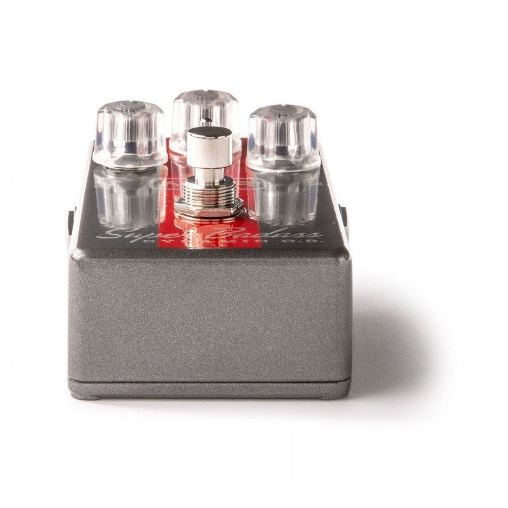 Phơ Overdrive MXR M249 Super Badass Dynamic O.D. – đầu phía footswitch nhìn thẳng, ba núm trong suốt