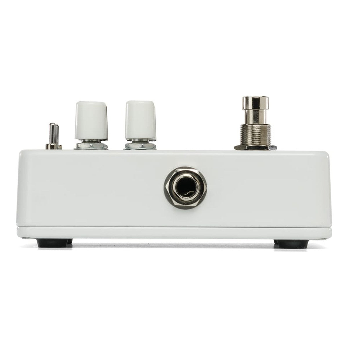 Phơ Preamp Bass Electro-Harmonix Nano Battalion – cạnh bên Nano Battalion với jack 1/4 inch