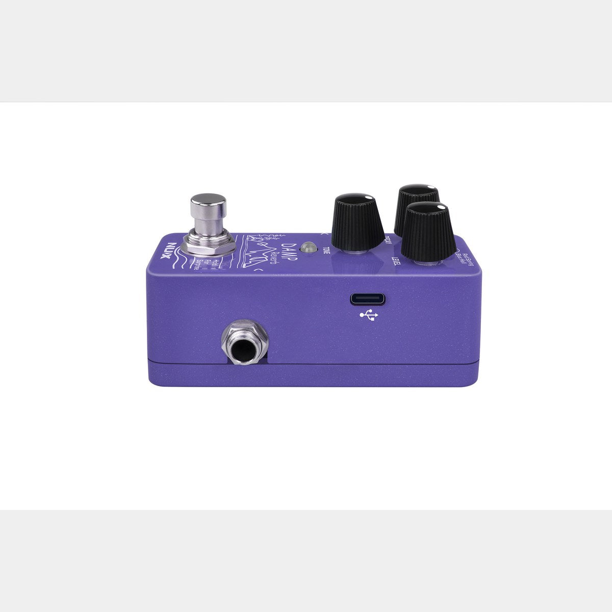 Phơ Reverb NUX Damp Reverb NRV-3 – Cạnh bên NUX Damp Reverb NRV-3 có jack 6.35 mm và cổng USB-C