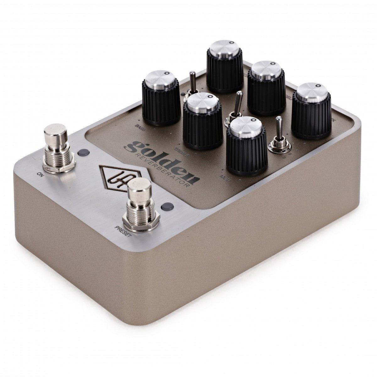 Phơ Reverb Universal Audio UAFX Golden Reverberator – góc nghiêng 3/4 với 2 công tắc chân ON và PRESET