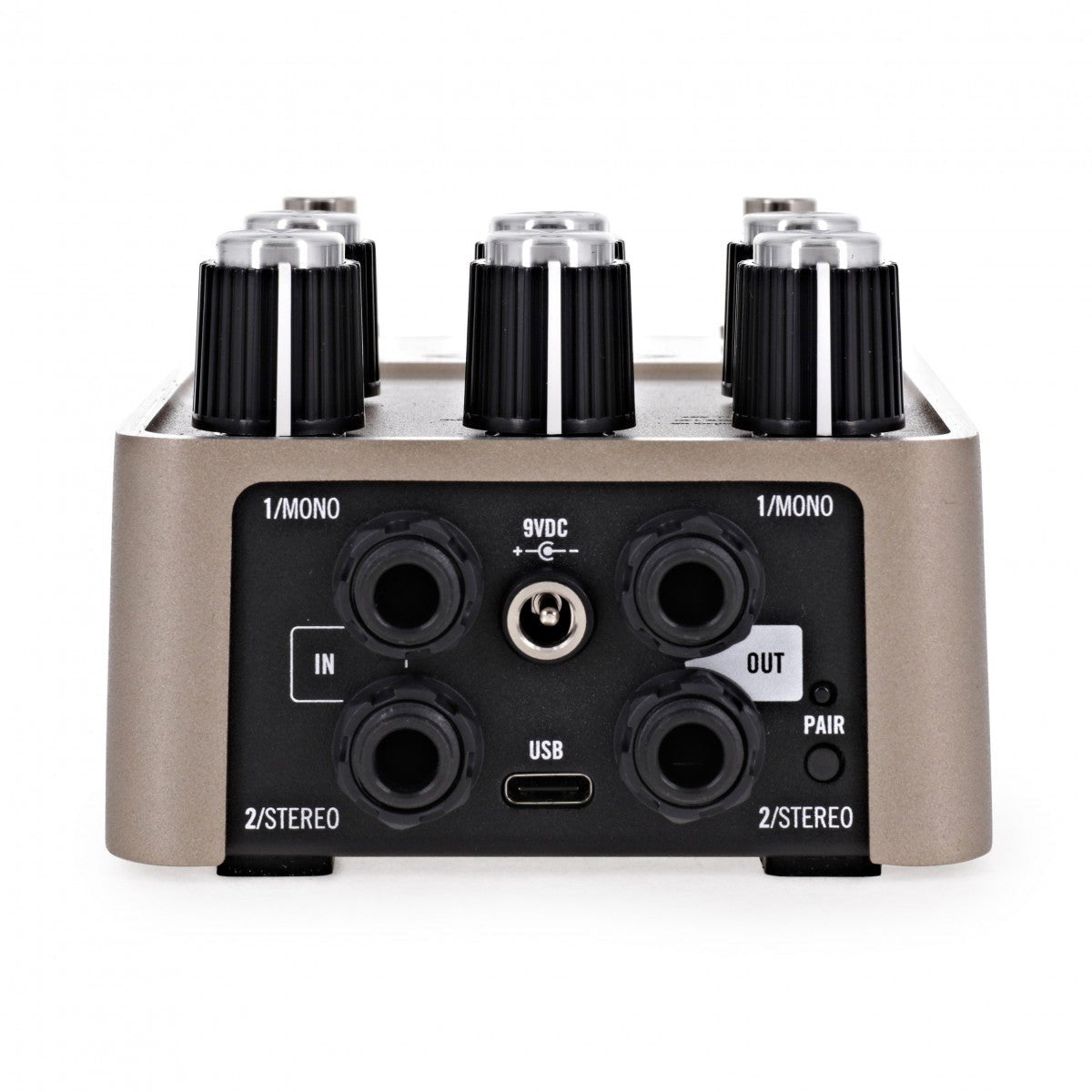 Phơ Reverb Universal Audio UAFX Golden Reverberator – đầu trên với cổng IN/OUT stereo, nguồn 9VDC, USB và nút PAIR