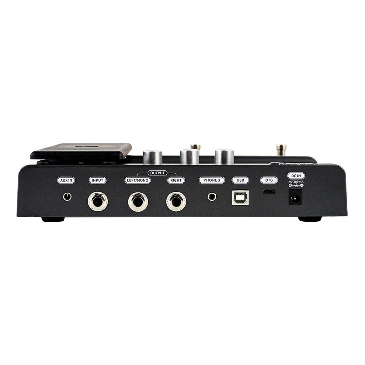 Phơ Tổng Flamma FX100 – mặt sau: AUX IN, INPUT, OUTPUT L/R, PHONES, USB, OTG, DC IN 9V 300mA