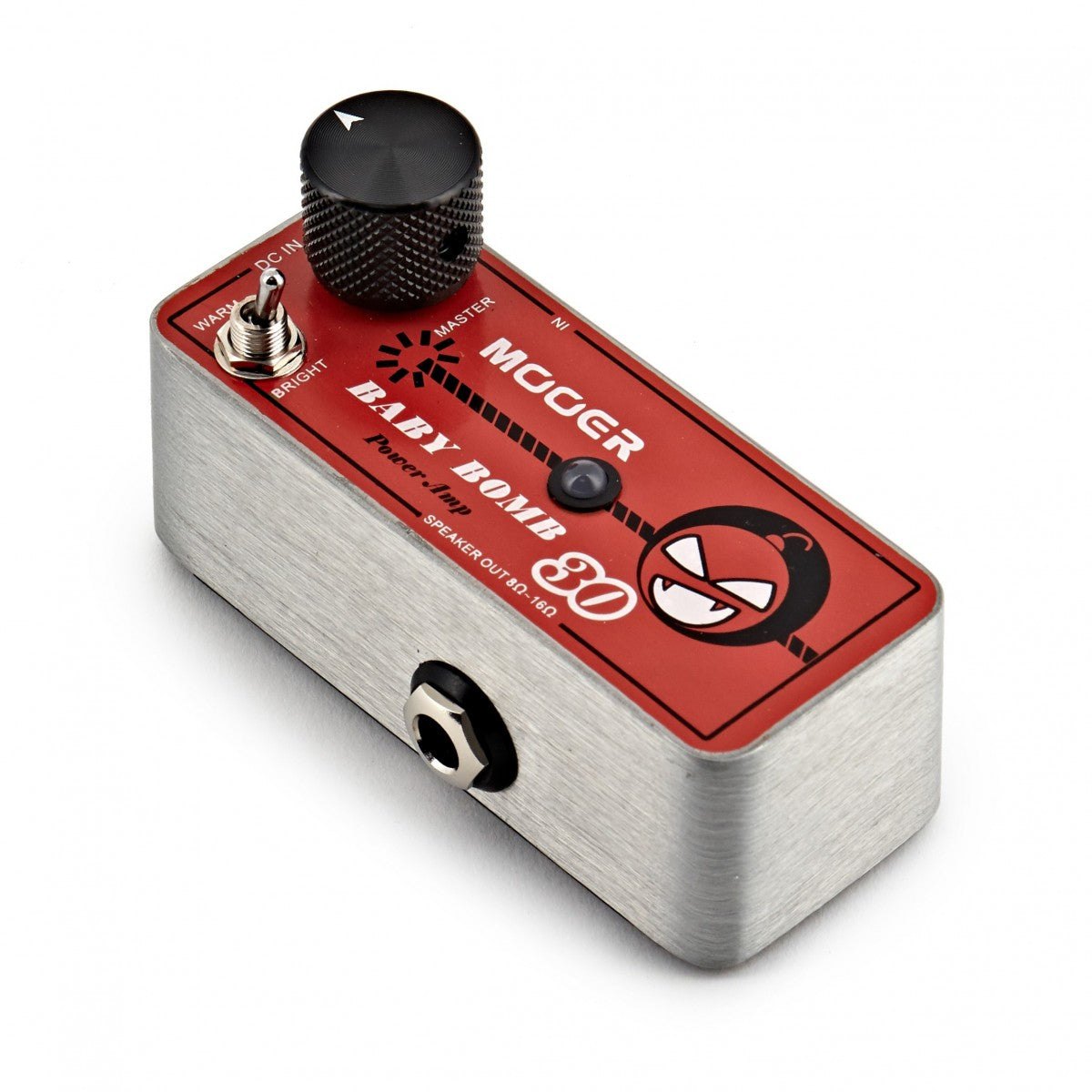 Power Amp Guitar Mooer Baby Bomb 30 – góc nghiêng bên trái, cổng SPEAKER OUT ra loa