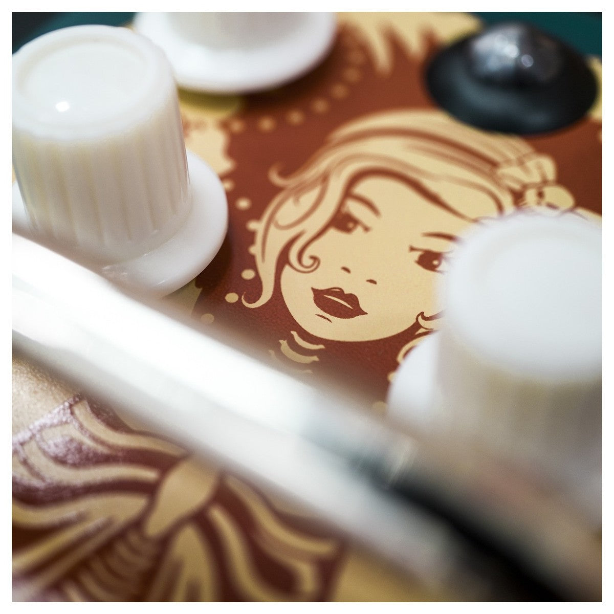 Fuzz Pedal Guitar Orange Fur Coat