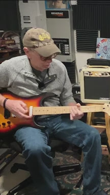 Tải video: Đàn Guitar Điện Fesley FST350M HSS, Maple Fingerboard