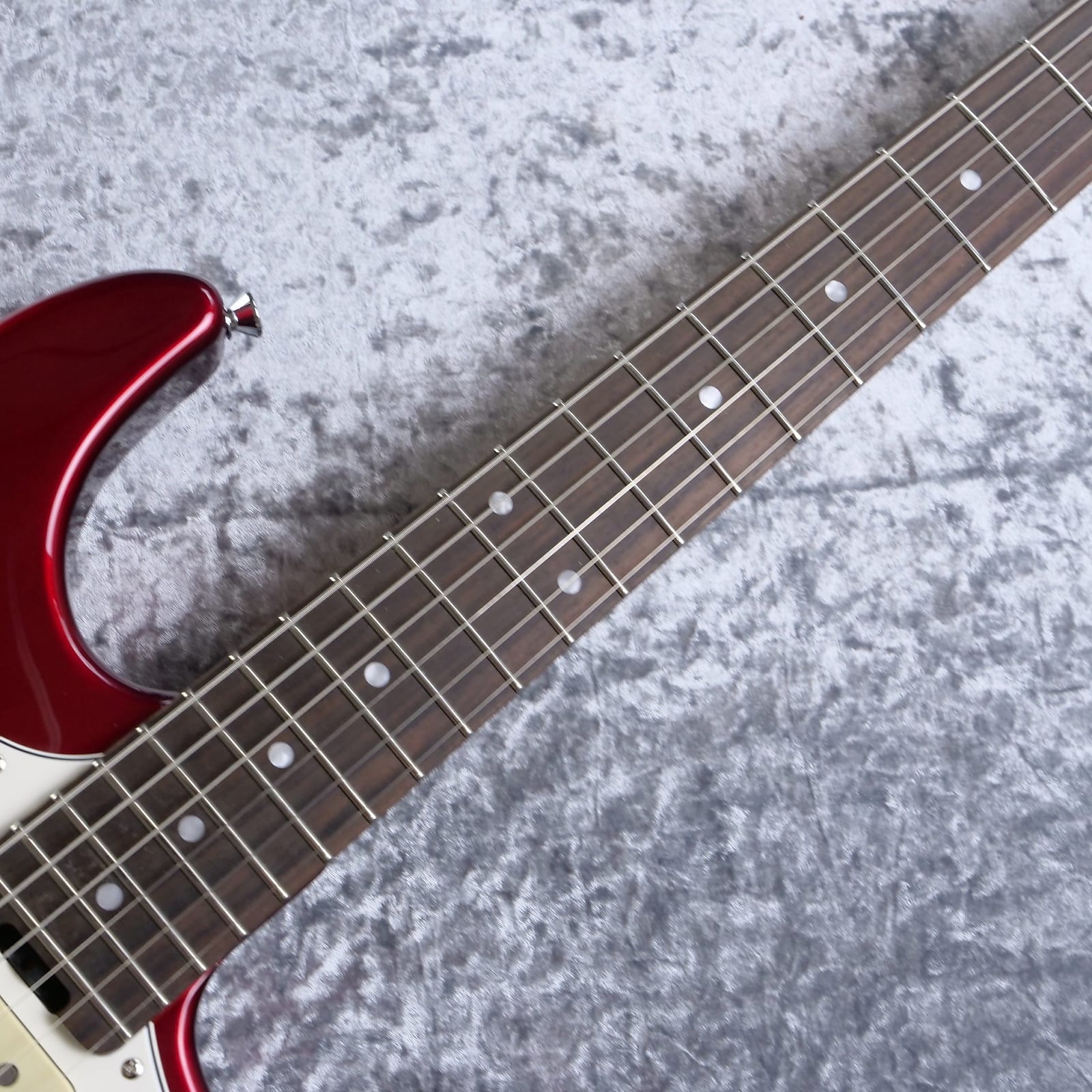 Đàn Guitar Điện ESP EDWARDS E-SNAPPER-AL/R- Candy Apple Red