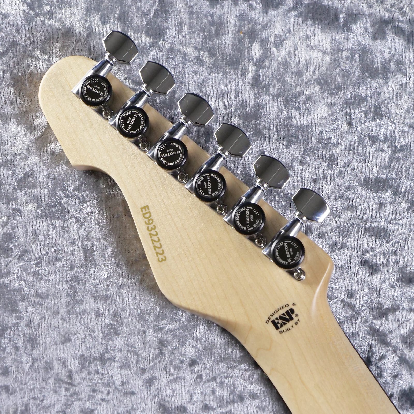 Đàn Guitar Điện ESP EDWARDS E-SNAPPER-AL/R-Lake Placid Blue